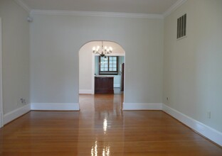 444 Walnut Ave SE in Roanoke, VA - Building Photo - Building Photo