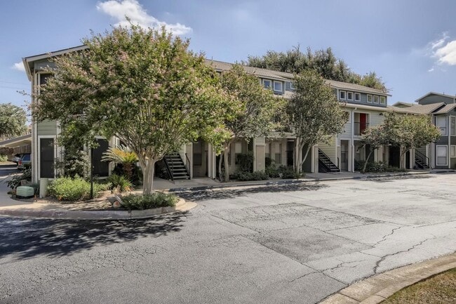 property at 2104 Cullen Ave