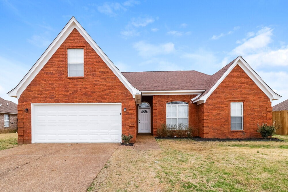 25 Caitlyn Geneva Cove in Oakland, TN - Building Photo