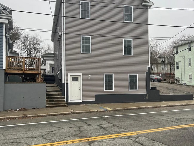 92 Greenville Ave