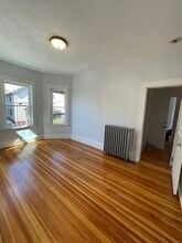 23 Deering Rd in Boston, MA - Foto de edificio - Building Photo