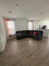 1309 Grass Bnd Dr in Katy, TX - Foto de edificio - Building Photo