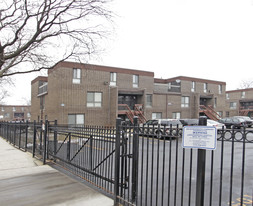 Neighborhood Commons Cooperative in Chicago, IL - Foto de edificio - Building Photo