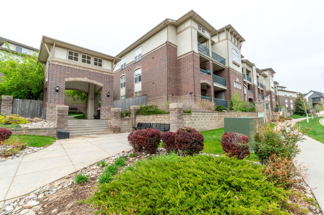 3854 S Dayton Way in Aurora, CO - Foto de edificio - Building Photo