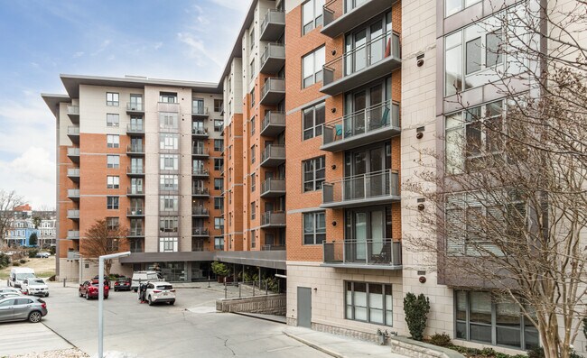 The Connecticut in Washington, DC - Building Photo - Building Photo