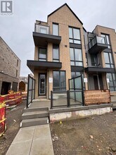 44 Turtle Island Rd in Toronto, ON - Building Photo - Building Photo