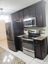 708 SW 24th St in Boynton Beach, FL - Building Photo - Building Photo