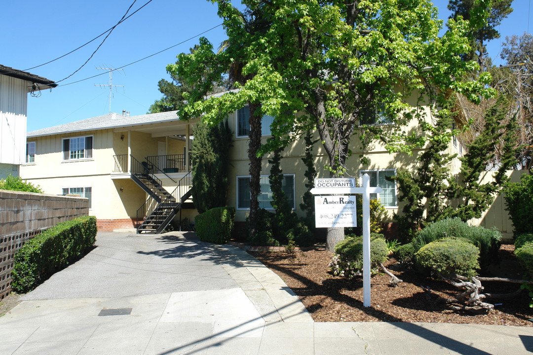 704 Opal Dr in San Jose, CA - Building Photo