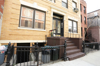 637 Henry St in Brooklyn, NY - Building Photo - Building Photo