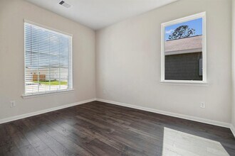 16449 Blossom Grv Dr in Conroe, TX - Building Photo - Building Photo