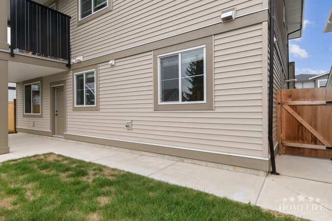 46058 Bonny Ave in Chilliwack, BC - Building Photo - Building Photo