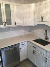 6161 N Hoyne Ave in Chicago, IL - Foto de edificio - Building Photo