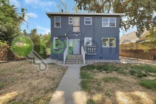 1119 Lochbrae Rd in Sacramento, CA - Building Photo