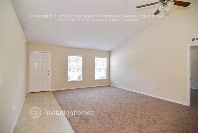 420 NW Byron St in Port St. Lucie, FL - Building Photo - Building Photo