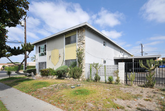 12511 Sunswept Ave in Garden Grove, CA - Foto de edificio - Building Photo