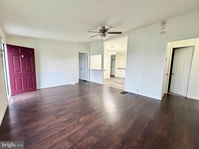 122 Beth Pl in Dover, DE - Building Photo - Building Photo