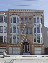 1565 Chestnut St in San Francisco, CA - Foto de edificio - Building Photo