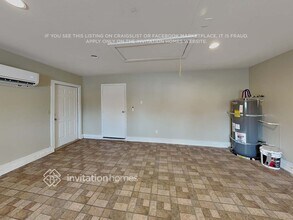 2250 Horse Creek Cir in Henderson, NV - Foto de edificio - Building Photo