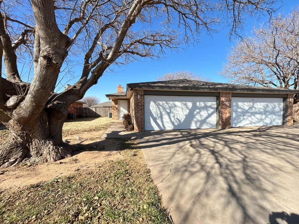 6604 Hope Ave in Lubbock, TX - Building Photo