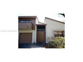 11361 SW 109th Rd in Miami, FL - Building Photo