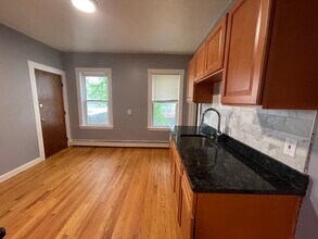 14 Harvard St in Boston, MA - Building Photo - Building Photo