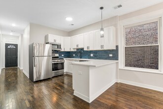 1707 N Harding Ave in Chicago, IL - Building Photo - Building Photo