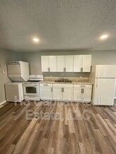 4900 Maryville Rd in Granite City, IL - Building Photo - Building Photo