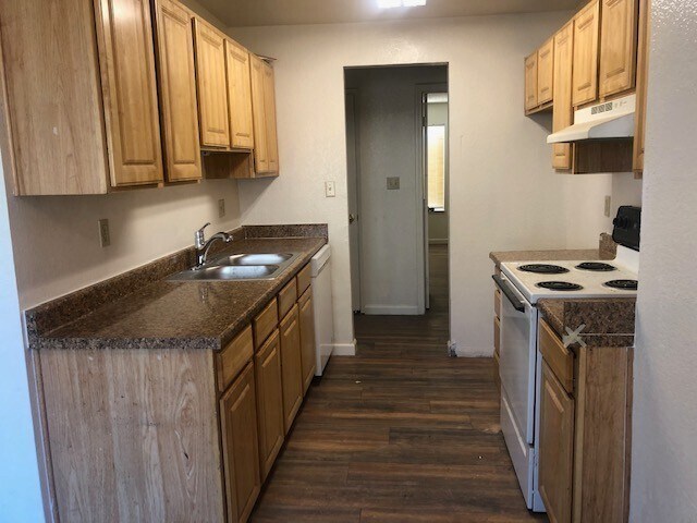 3950 Clear Acre Ln in Reno, NV - Building Photo - Building Photo