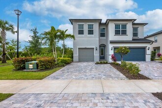 6096 Rancho Ln in Greenacres, FL - Building Photo - Building Photo