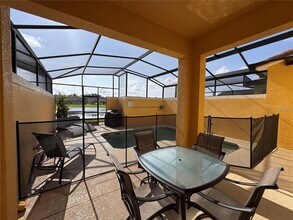 3075 Beach Palm Ave in Kissimmee, FL - Building Photo - Building Photo