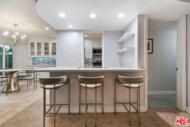 4445 Cartwright Ave in Los Angeles, CA - Building Photo - Building Photo