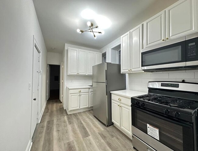 property at 5111 Palisade Ave