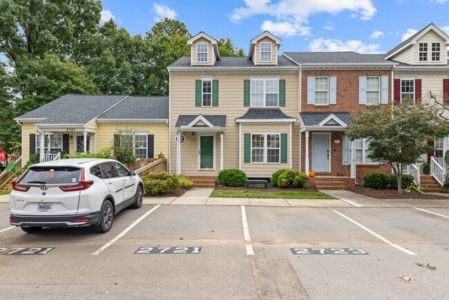 property at 2723 Sterling Park Dr