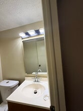 1979 Baldwin Rd in Reynoldsburg, OH - Building Photo - Building Photo