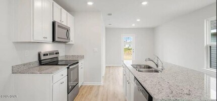 6615 Kettles St in Panama City, FL - Building Photo - Building Photo