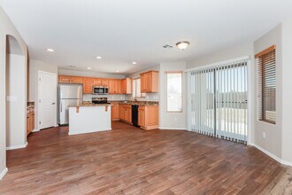 3691 W Goldmine Mountain Dr in Queen Creek, AZ - Building Photo - Building Photo