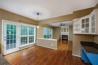 3925 Barberry Ct in Cumming, GA - Building Photo - Building Photo