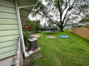 10400 E 79th St in Raytown, MO - Building Photo - Building Photo