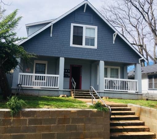 2134 Pine St-Unit -7 in Redding, CA - Building Photo