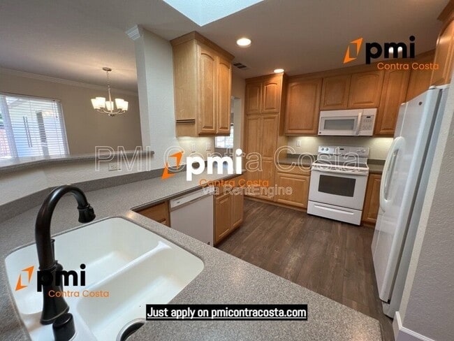 194 Cynthia Dr in Pleasant Hill, CA - Building Photo - Building Photo