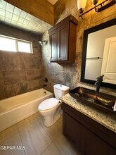 3873 Loma Dante in El Paso, TX - Building Photo - Building Photo