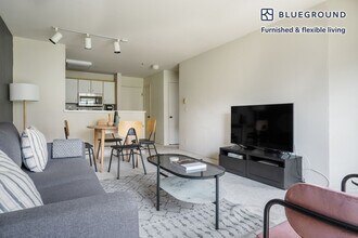 2 Bayside Village Pl-Unit -FL3-ID105 in San Francisco, CA - Foto de edificio - Building Photo