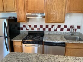 8 Shepard St in Boston, MA - Building Photo