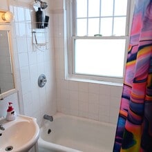 910 Green Bay Rd, Unit 918-3A in Winnetka, IL - Building Photo - Building Photo