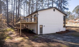 553 Waterboy Rd in Fairburn, GA - Building Photo