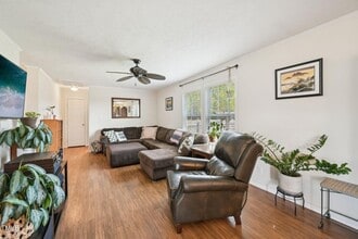 7228 Lowery Meadow Dr in Wendell, NC - Building Photo - Building Photo