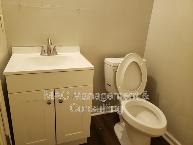 property at 1325 Virginia Ave