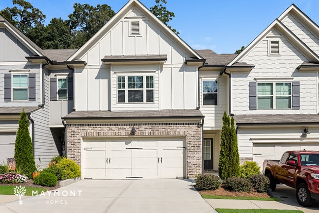 property at 1135 Spring Marsh Ct NE