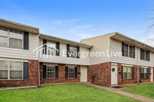 8287 Mt Carmel St in Huber Heights, OH - Building Photo