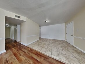 6809 E North Bay St in Tampa, FL - Building Photo - Building Photo